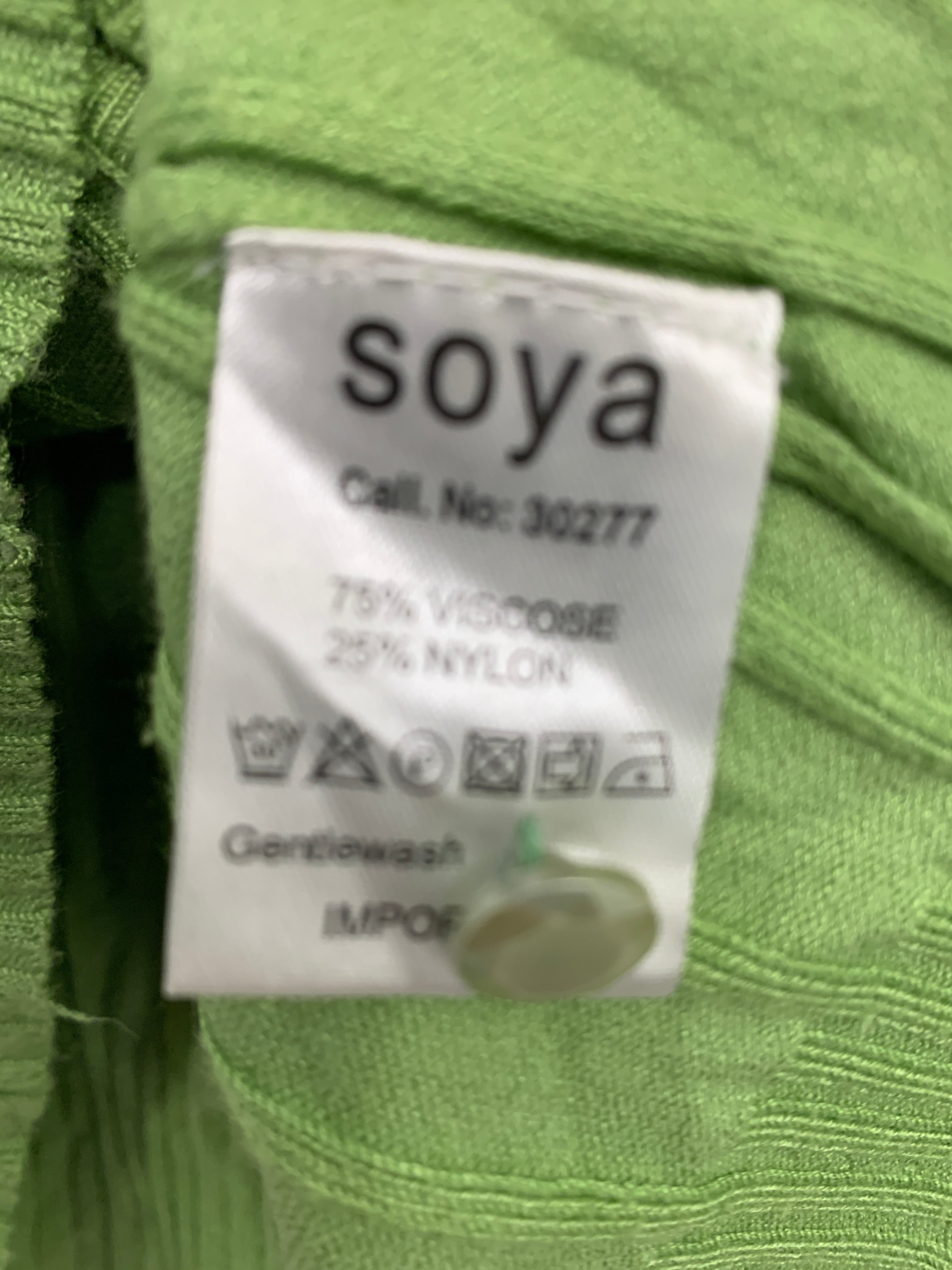 Soya Cardigan